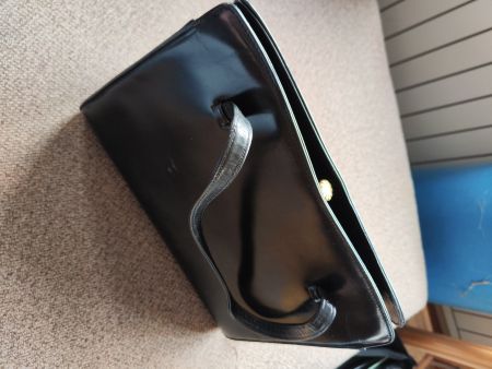 Handtasche, schwarzes Leder