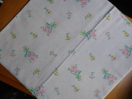 Patchwork - Retro BW - Blumenstrauss auf weiss 50 x 85 cm