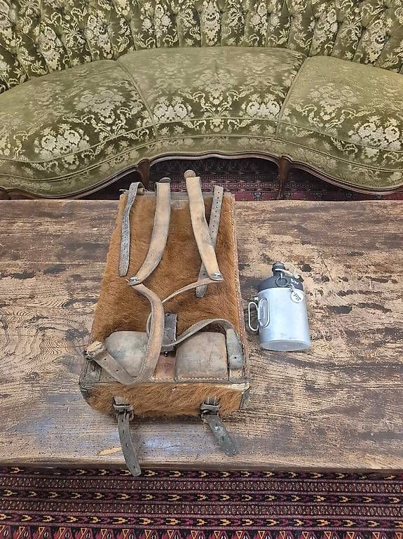 Schweizer Armee Zaini: Vintage Schweizer Arme Rucksack mit Feldflasche, Top! – Usato da Zürich venduto da Limitless2000 1
