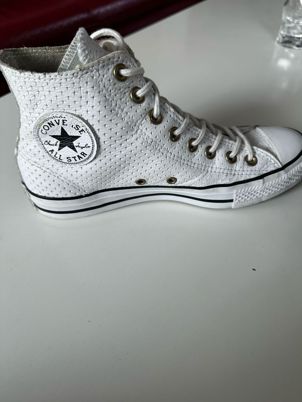 Converse Scarpe da uomo: Converse All Star Leder Sneaker Grösse 39.5 – Nuovo (secondo la descrizione) da Burgdorf venduto da interstellar2 5