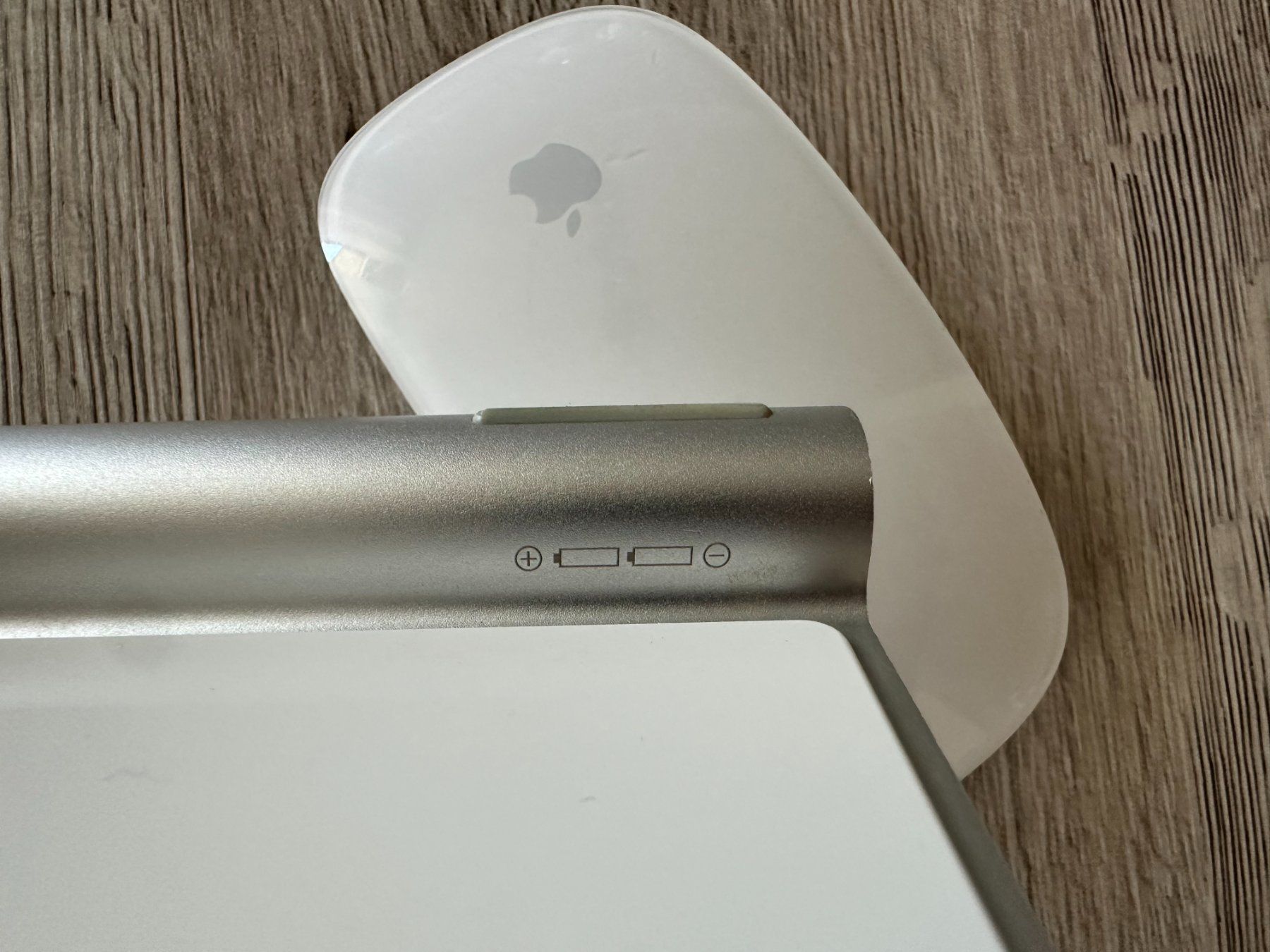 Apple Tastiere: Apple Wireless Keyboard & Magic Mouse – Top Zustand! – Usato da Frauenfeld venduto da mike_season 7