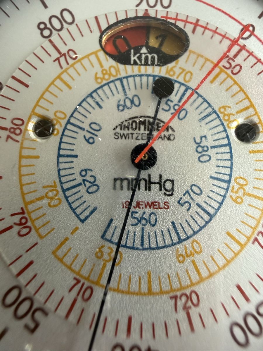 Revue Thommen Misurare: THOMMEN Höhenmeter 5000M plus Barometer Vintage   – Usato da Konolfingen venduto da petzipetz 2
