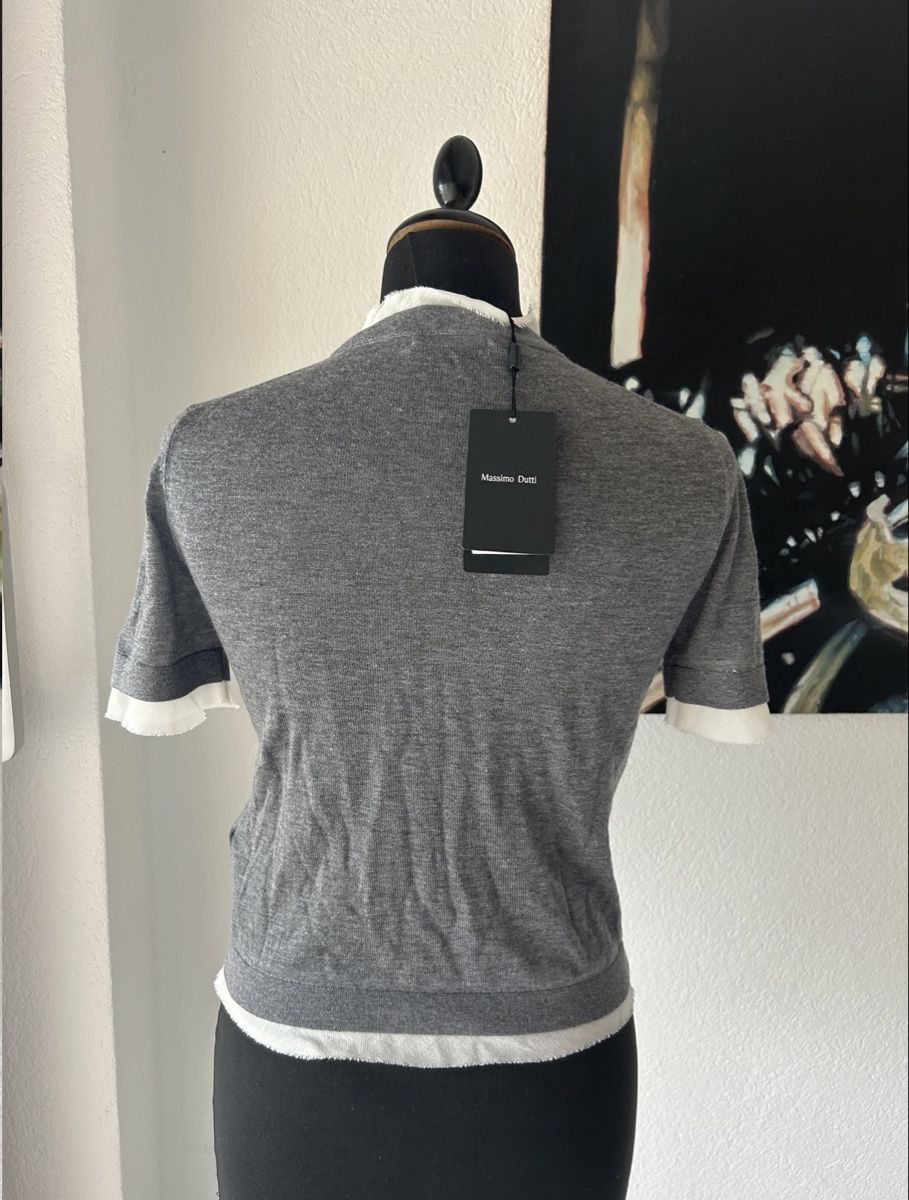Massimo Dutti Tops: Top Massimo Dutti Neuf  – Neuf avec emballage d'origine à Boudry par asmdgr135 2
