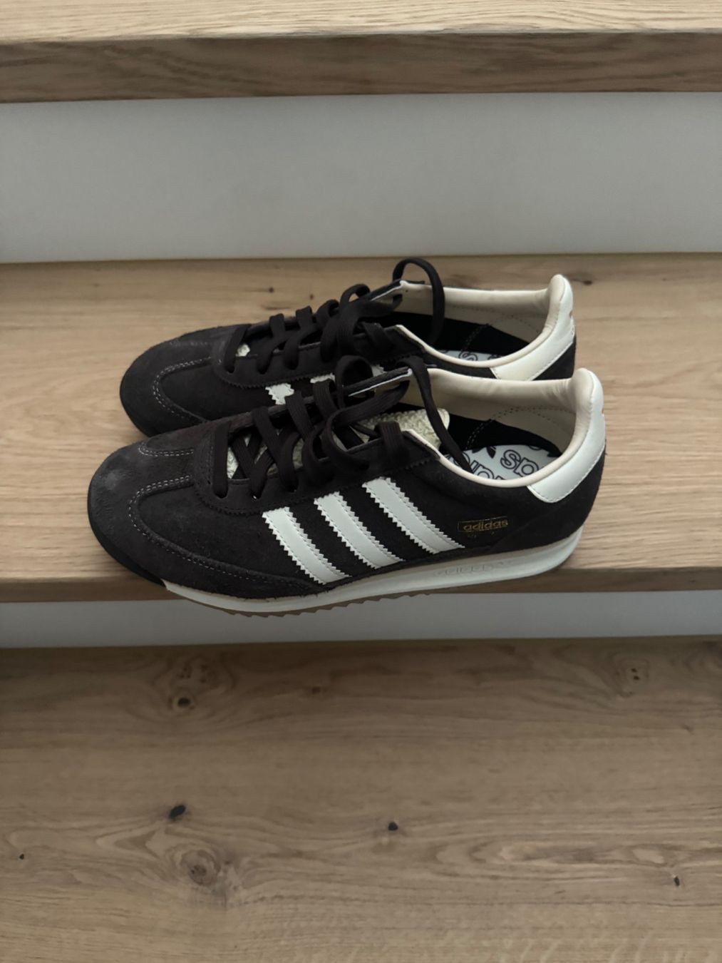 Adidas Scarpe da donna: Sneaker Adidas Grösse 39,5 NEU!!! – Nuovo e nell'imballaggio originale da Thun venduto da kth_ng29 1