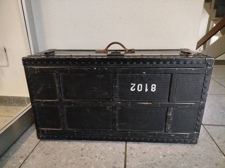 Schweizerarmee Holzkoffer 