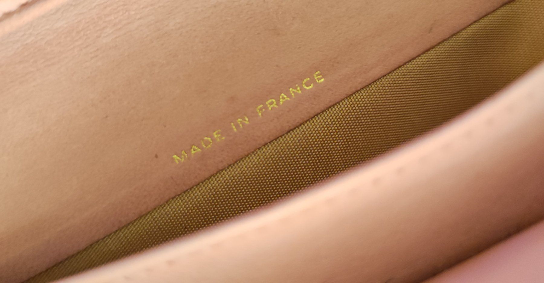Chanel Portamonete: Chanel Caviar CC long wallet – Usato da Zug venduto da LindaManga 8