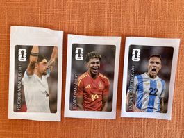 3 vignettes Coca-Cola Panini : Valverde, Yamal, Martinez