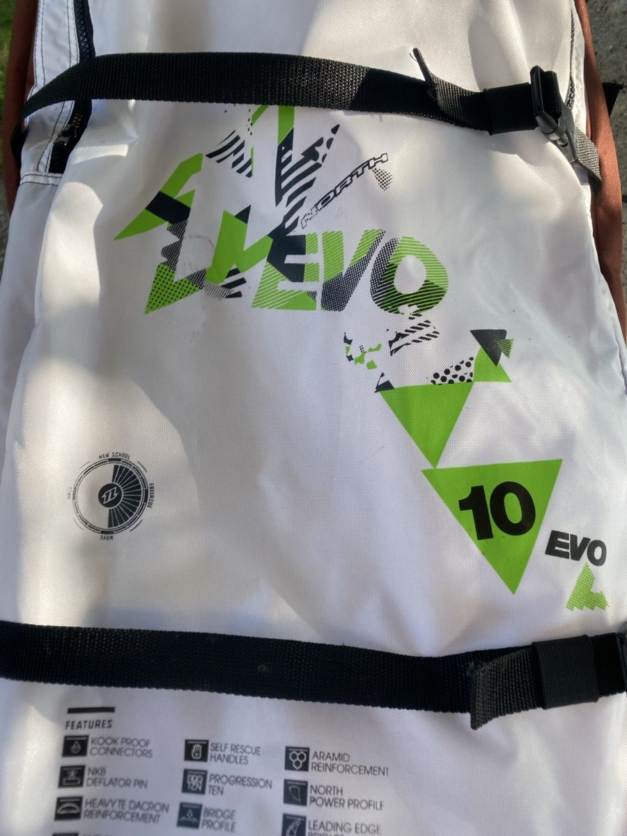 Aquilone: Kite North Evo 10 NEU – Nuovo (secondo la descrizione) da Bronschhofen venduto da Tarzanspyder 6
