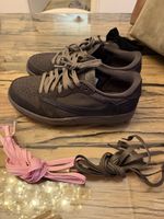 Jordan 1 Retro Low OG Travis Scott Velvet Brown  Grösse 39