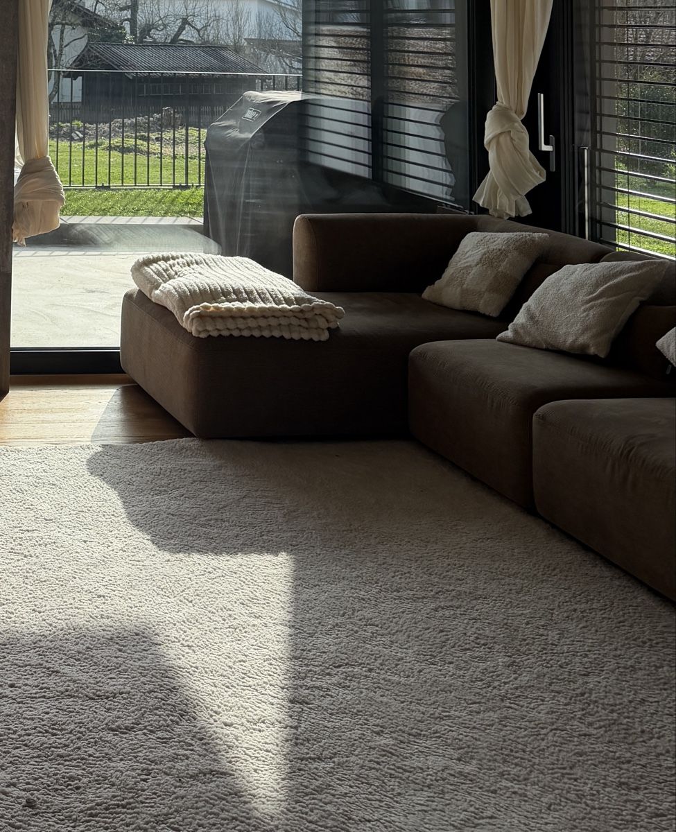 Divani: Cord Couch Braun – Usato da Dittingen venduto da mad_2xp8