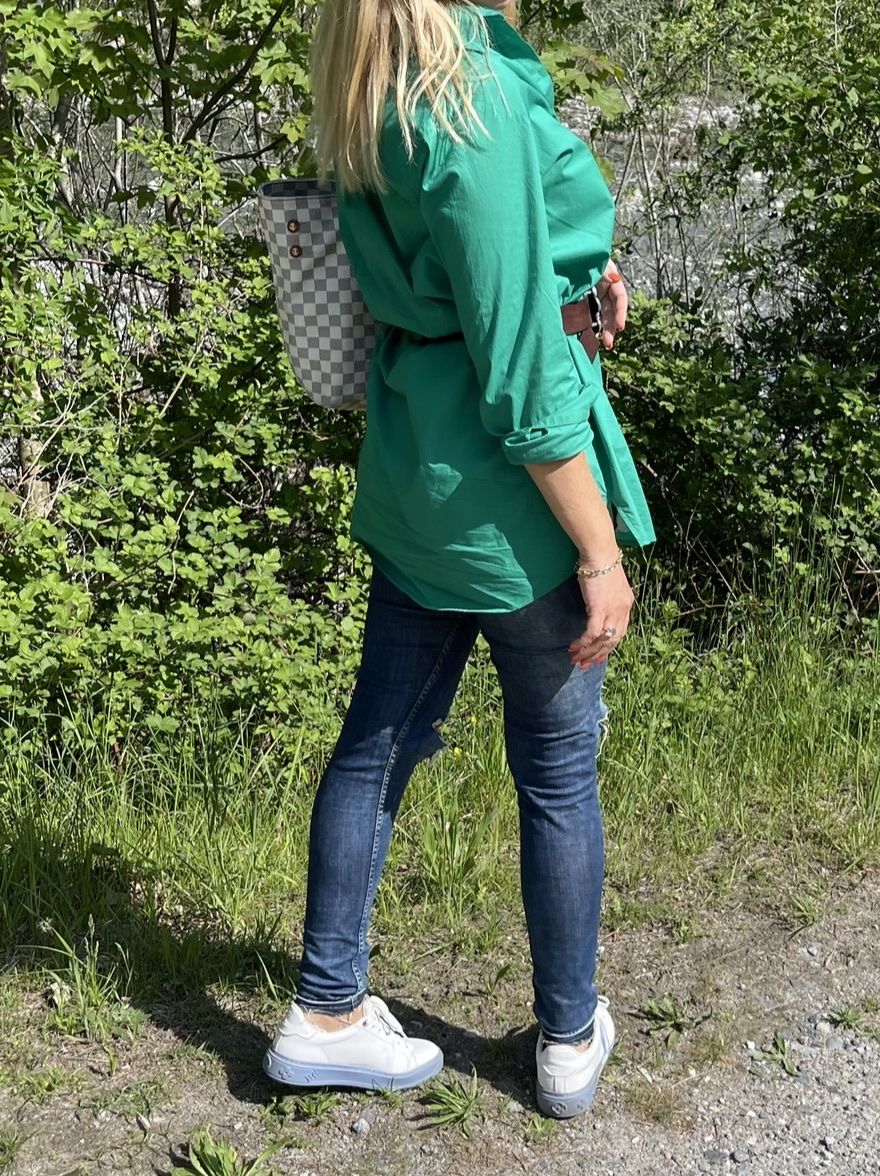 Camicie: Camicia verde smeraldo lunga,tg M/L-chic e elegante – Nuovo (secondo la descrizione) da Gordevio venduto da LanaZimm 4