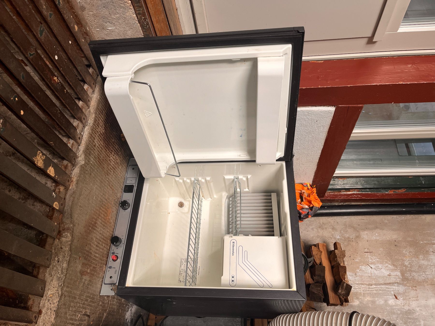 Frigoriferi: Absorber Kühlschrank – Usato da Basel venduto da gre_9ggx 2