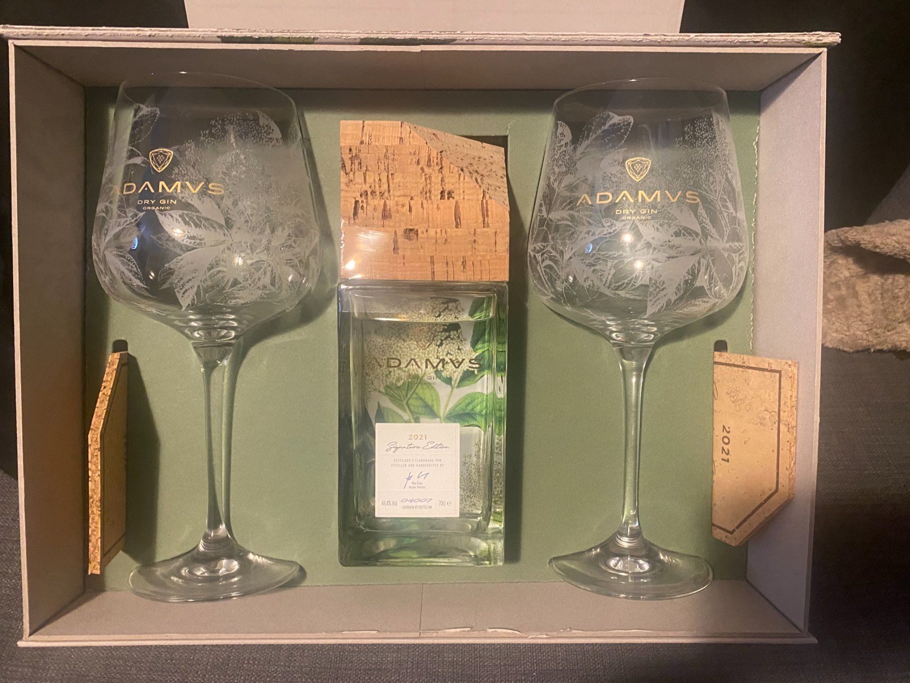 Bevande alcoliche: Adamvs Gin Limited Signature Editiom – Nuovo (secondo la descrizione) da Bettlach venduto da tatmi