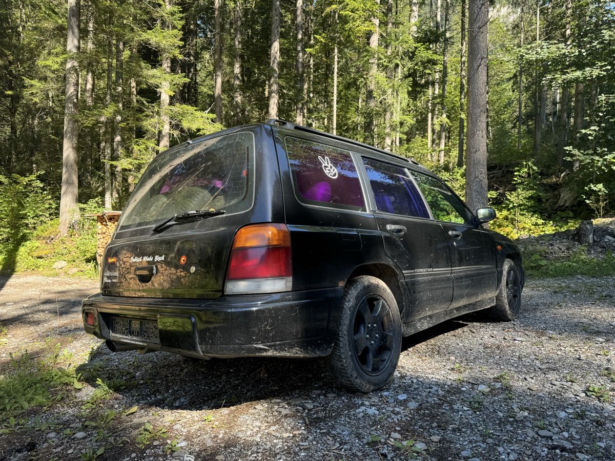 Subaru Autos: Subaru Forester Turbo SF1 – Gebraucht aus Zweisimmen von  2
