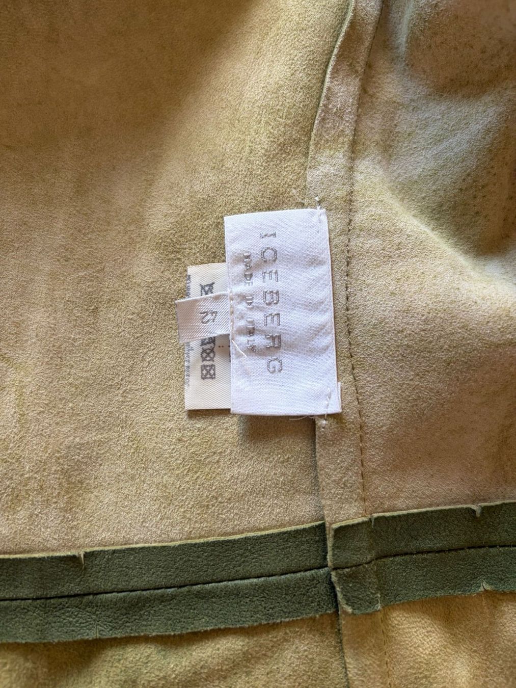 Iceberg Jacken: Iceberg green suede leather jacket. Never worn. Size 38 – Neu (gemäss Beschreibung) aus Genève von dan_ql5n 1
