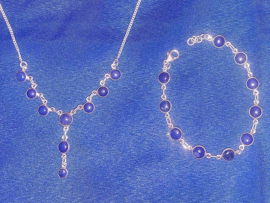 Altri gioielli: Set collana e braccialetto in argento con lapislazzuli – Usato da Tesserete venduto da La-Fleur-De-Cerisier