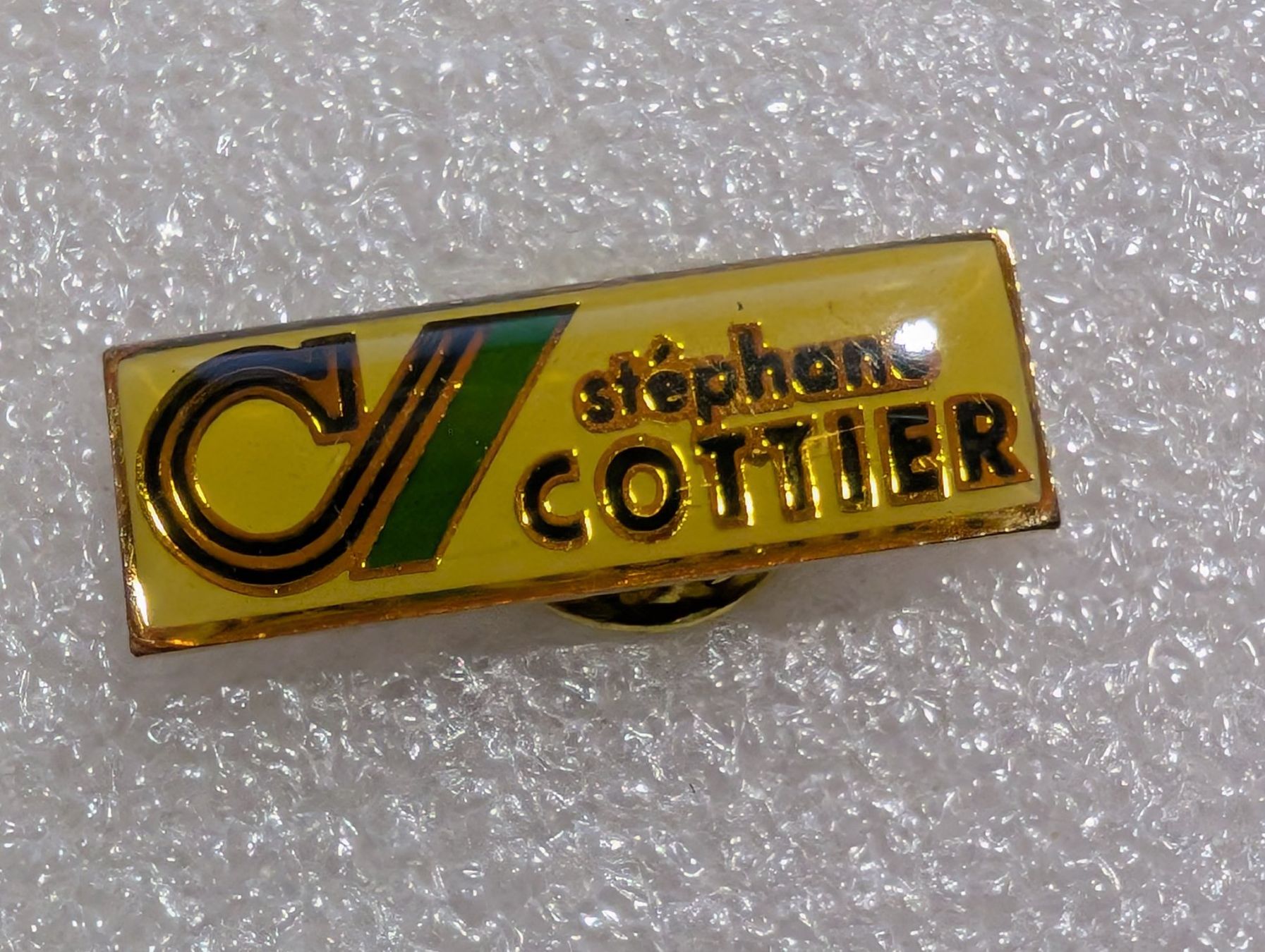 Plaquettes & Badges: Ansteckpin 259: Stephane Cottier – D'occasion à Oppligen par Pin-Fall-Shop