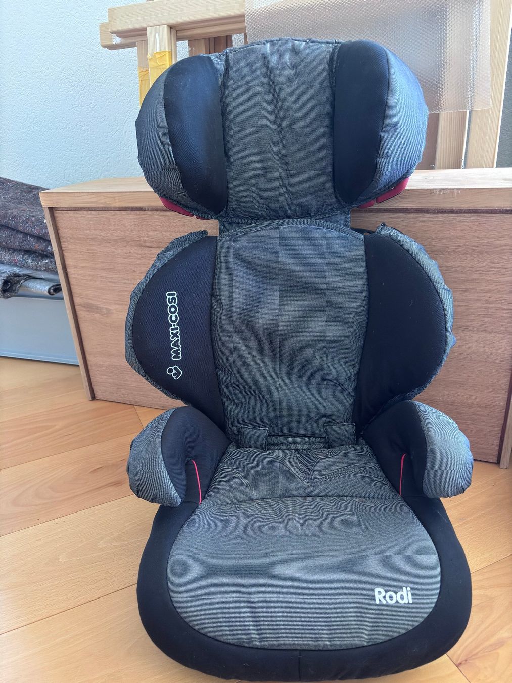 Auto-Kindersitze: Kindersitz – Gebraucht aus Läufelfingen von tmo_dj5j