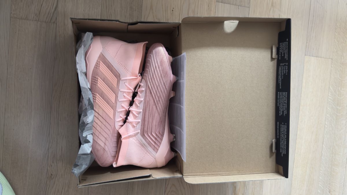 Adidas Herrenschuhe: Adidas Predator 18.1 SG – Neu und originalverpackt aus Hombrechtikon von JOKIASSU 1
