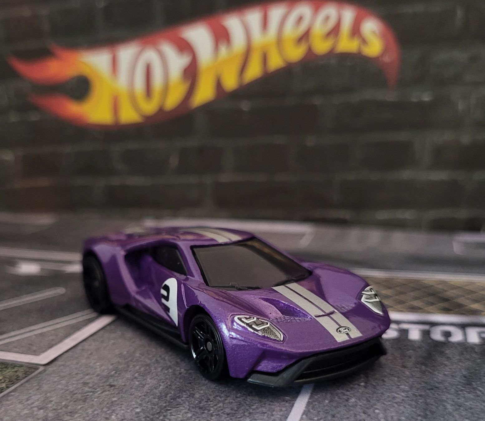 Hot Wheels Modellautos: Hot Wheels 2026 '17 Ford GT – Neu (gemäss Beschreibung) aus Zürich von MDC0