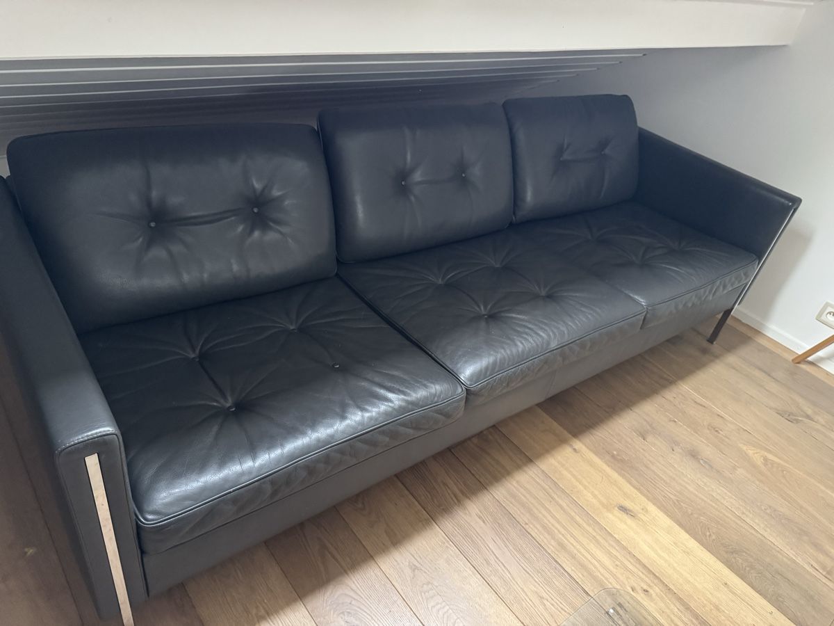 Ligne Roset Sofas: Canapé Ligne Roset – Gebraucht aus Geneve von pupykina 1
