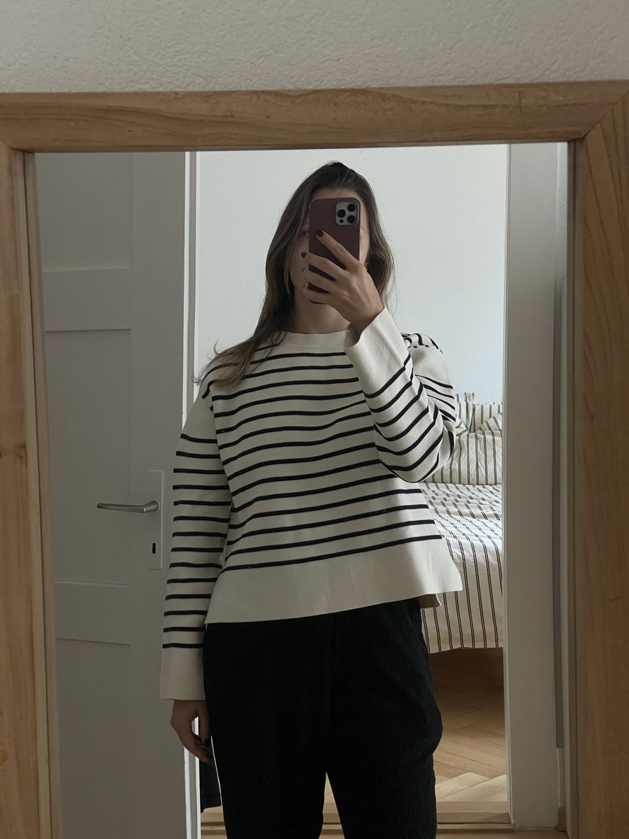 Arket Pullover & Sweatshirts: Arket Pullover weiss/schwarz gestreift Grösse S/EU36 100% Ba – Neu (gemäss Beschreibung) aus Zürich von flo_8x2x