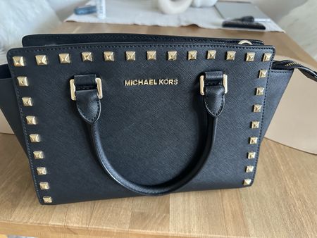Michael Kors Tasche Schwarz mit Nieten - Top Zustand! (53)