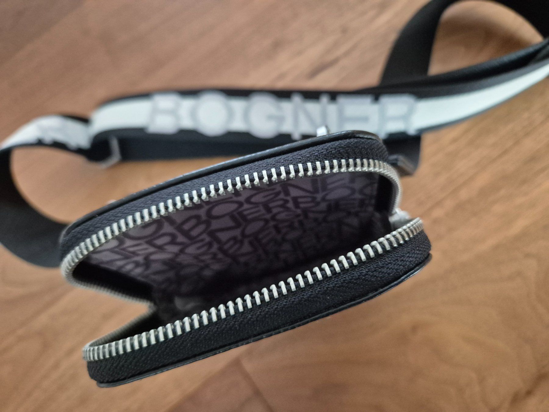 Bogner Borse da donna: Bogner Handytasche Leder schwarz – Usato da Dielsdorf venduto da Tombu 5