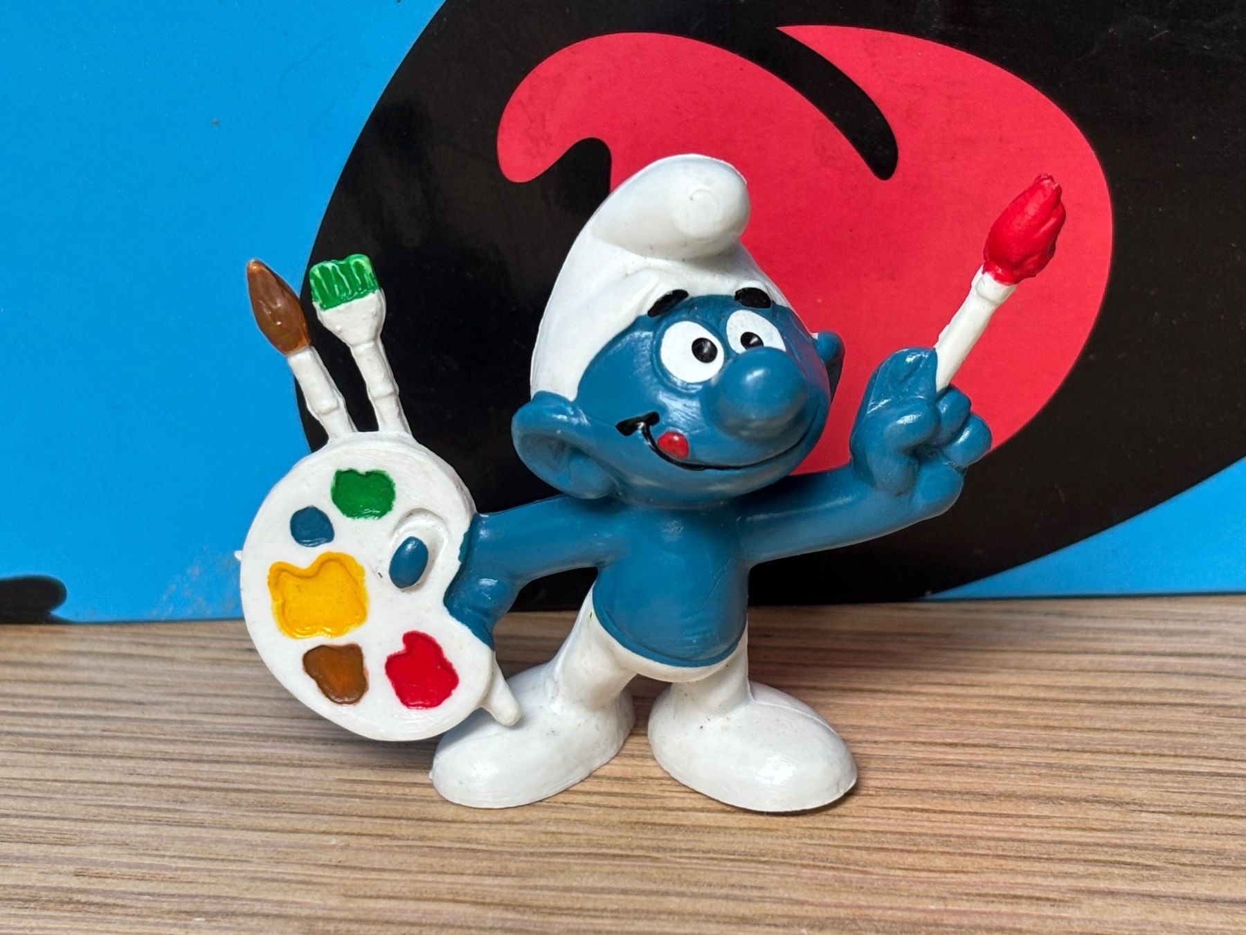 Schleich Figuren: Maler-Schlumpf 2 – Gebraucht aus Lyss von Duckszone