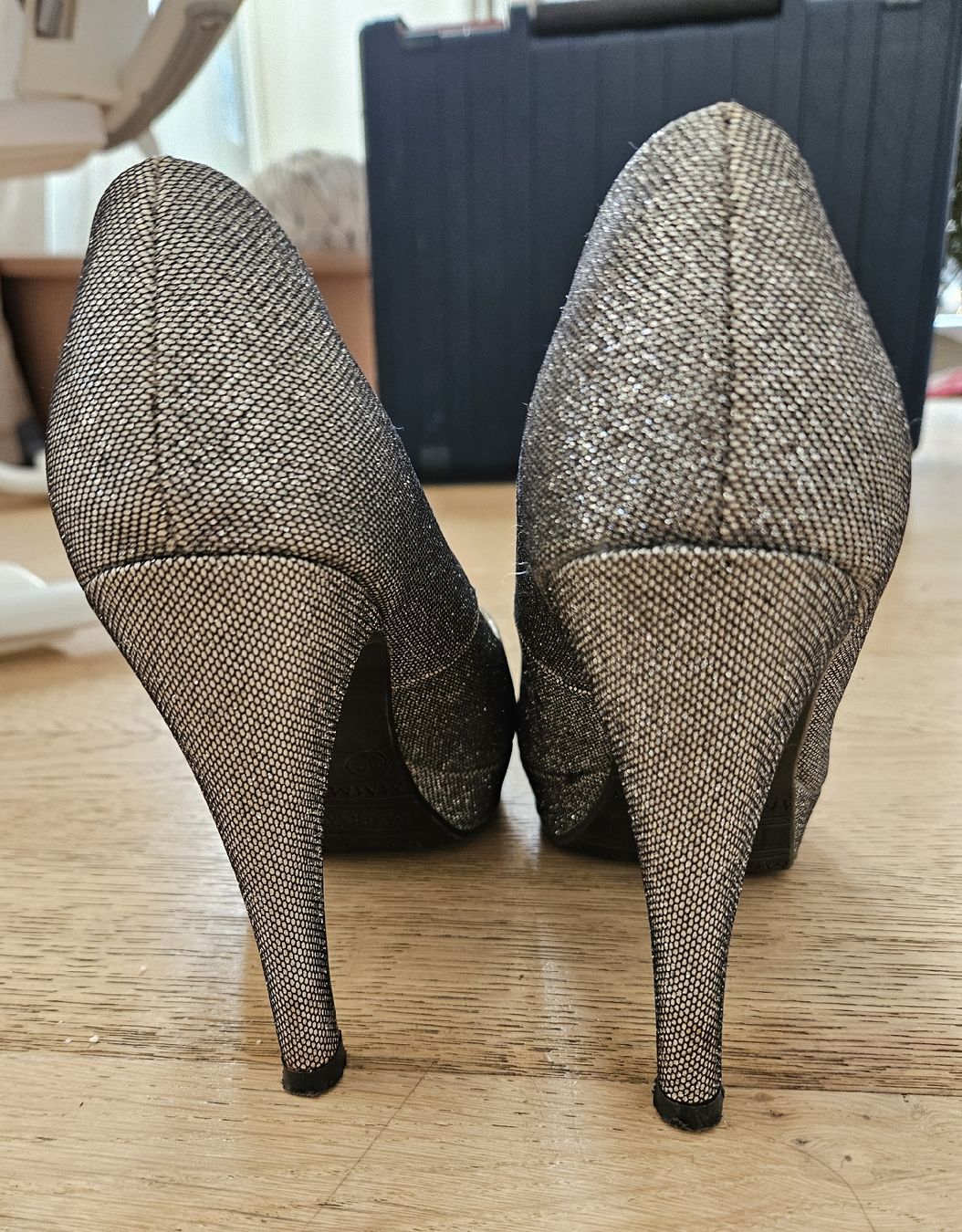 Chaussures femmes: Escarpins MariaMare, Taille 37 – D'occasion à Founex par Ana_2412 2