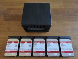 Synology NAS DS1019+ (50TB WD Red + 2x 1TB NVMe Cache)
