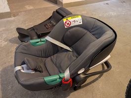 Cybex Kinder Autositz mit der Isofix Station