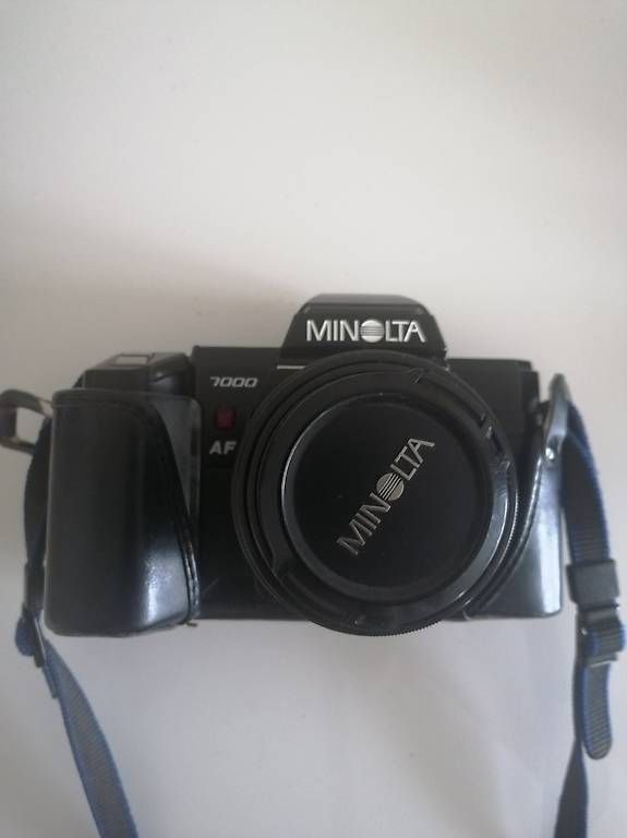 Fotocamera: Fotoapparat Minolta mit Zoom – Usato da Schaffhausen venduto da Sommerwind67 2
