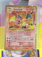 Carta Pokémon Charizard  30th Celebrations 4/102 EN