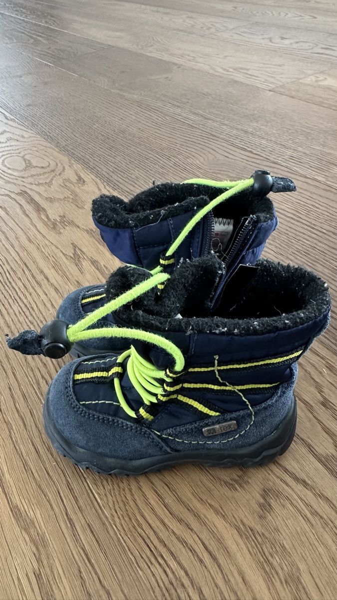 Schuhe für Jungen: Kinder Schuhe & Winterstiefel, Grösse 20-22! – Gebraucht aus Triboltingen von muehlepark6you 5