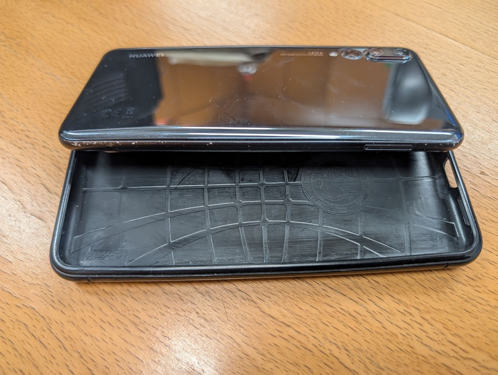 Huawei Telefoni cellulari / Smartphones: Huawei P20 pro 128GB – Usato da Boswil venduto da sami_L_jackson 6