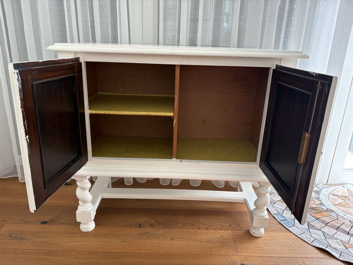 Buffets: Weisses Sideboard Vintage – D'occasion à Olten par KMD 1