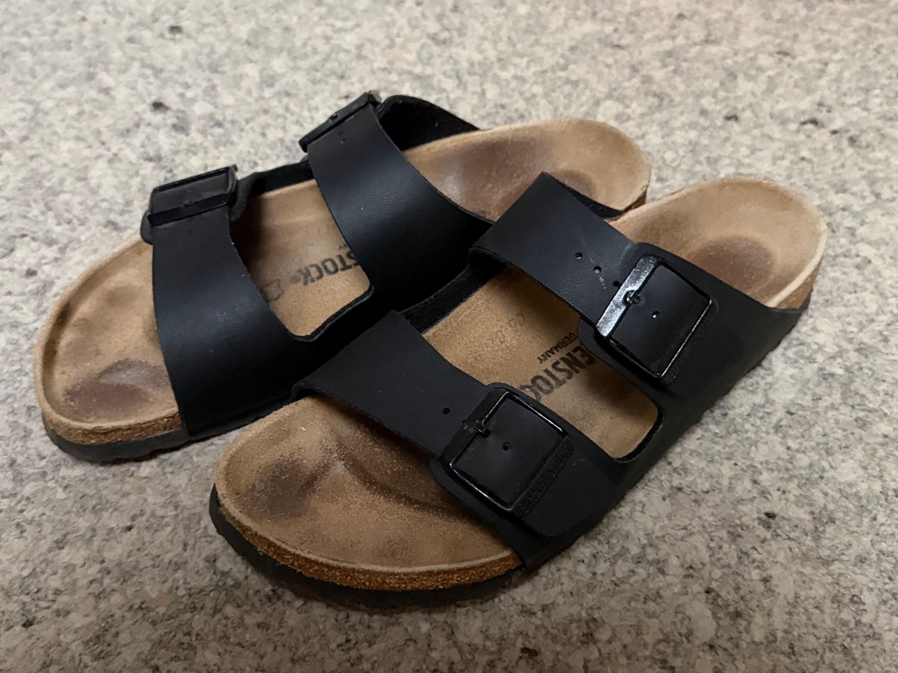Birkenstock Scarpe da donna: Birkenstock Arizona, schwarz, Gr. 41 – Usato da Wattwil venduto da edel88
