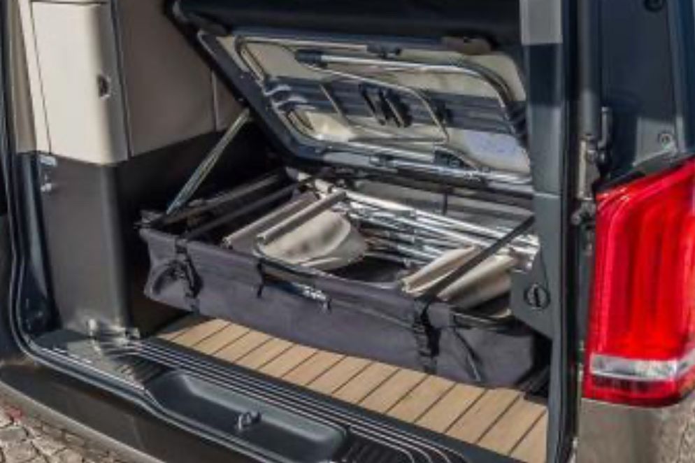 Westfalia Veicoli da campeggio: Westfalia Stautasche Marco Polo mit Einlegeboden – Usato da Zürich venduto da dennisbooker2001