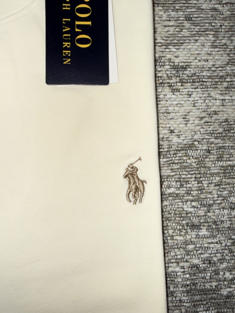 Ralph Lauren T-Shirts: T-shirt Ralph Lauren – Neu und originalverpackt aus La Chaux-de-Fonds von Lucas_g 1