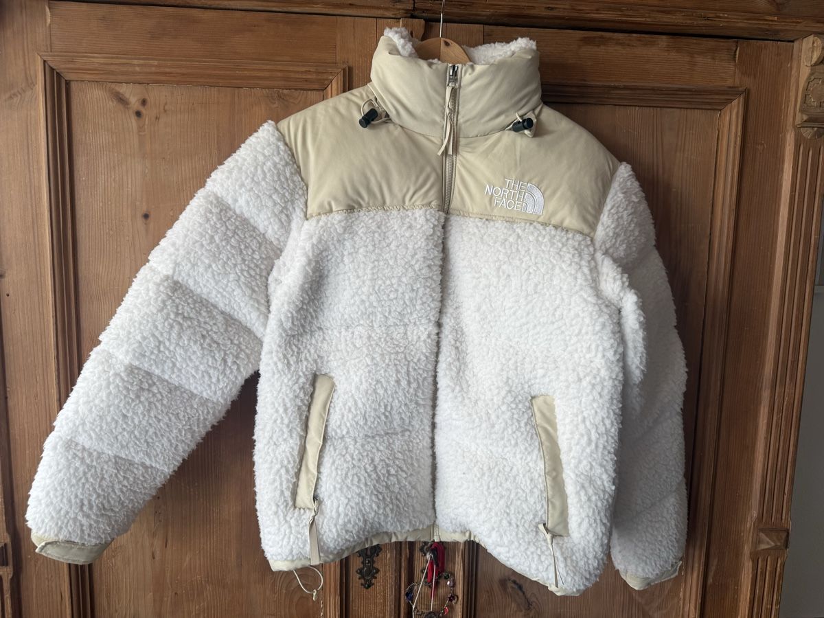North Face Giacche: North Face Winterjacke – Nuovo (secondo la descrizione) da Konolfingen venduto da Jkil_12.1 5