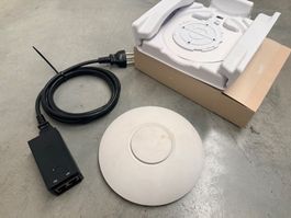 Unifi Ubiquiti AP AC Lite + PoE Injector 24V