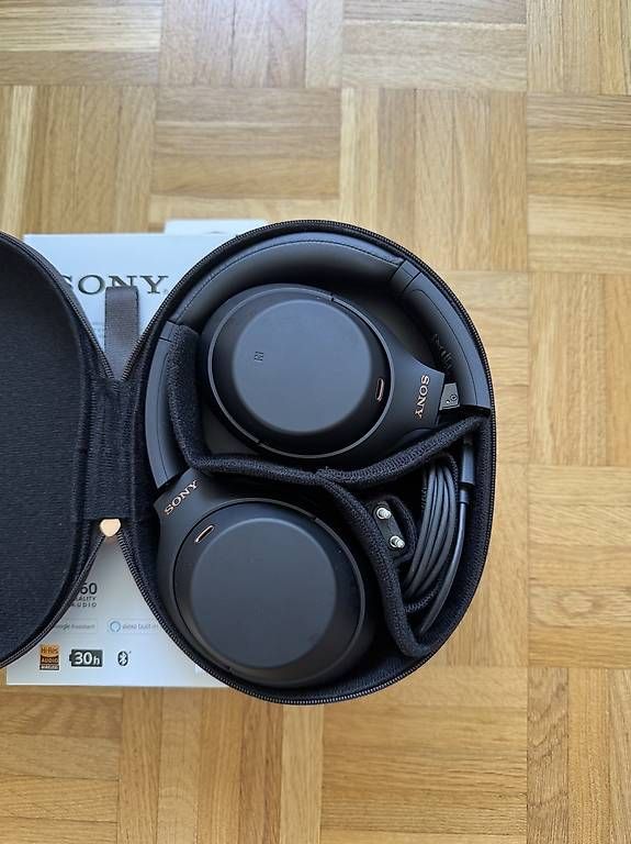 Sony Cuffie: SONY WH-1000XM4 – Usato da Yverdon-les-Bains venduto da mar_5szb 1