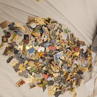 Konvolut pins gemischt 100 stück