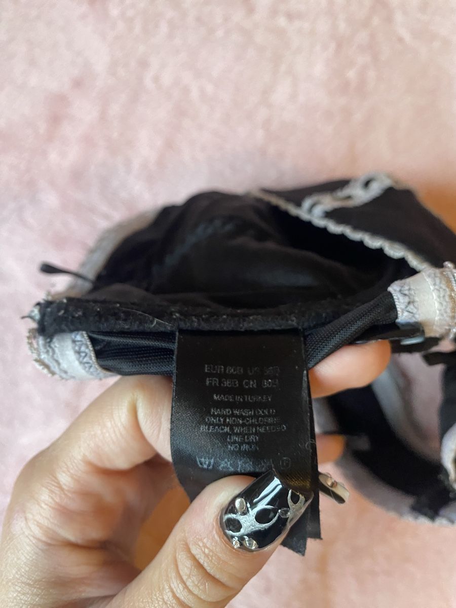 H&M Altra biancheria intima: Black & White Bra Size 36B, Summer Style! – Usato da Zürich venduto da Vintage_zuerich 2