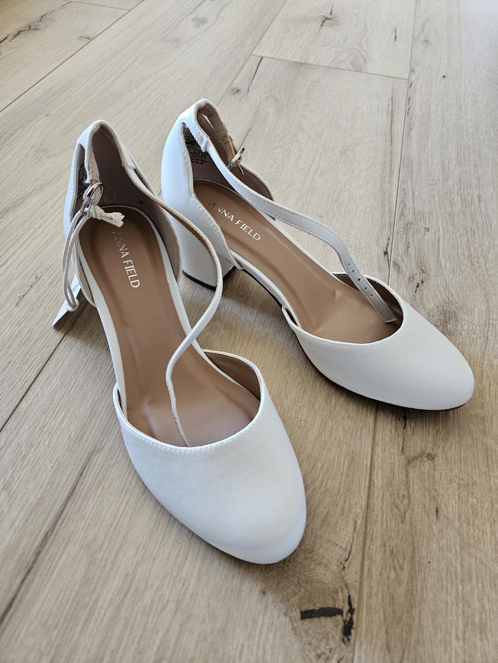 Scarpe da donna: Brautschuhe – Nuovo e nell'imballaggio originale da Hermetschwil-Staffeln venduto da Tamara1008