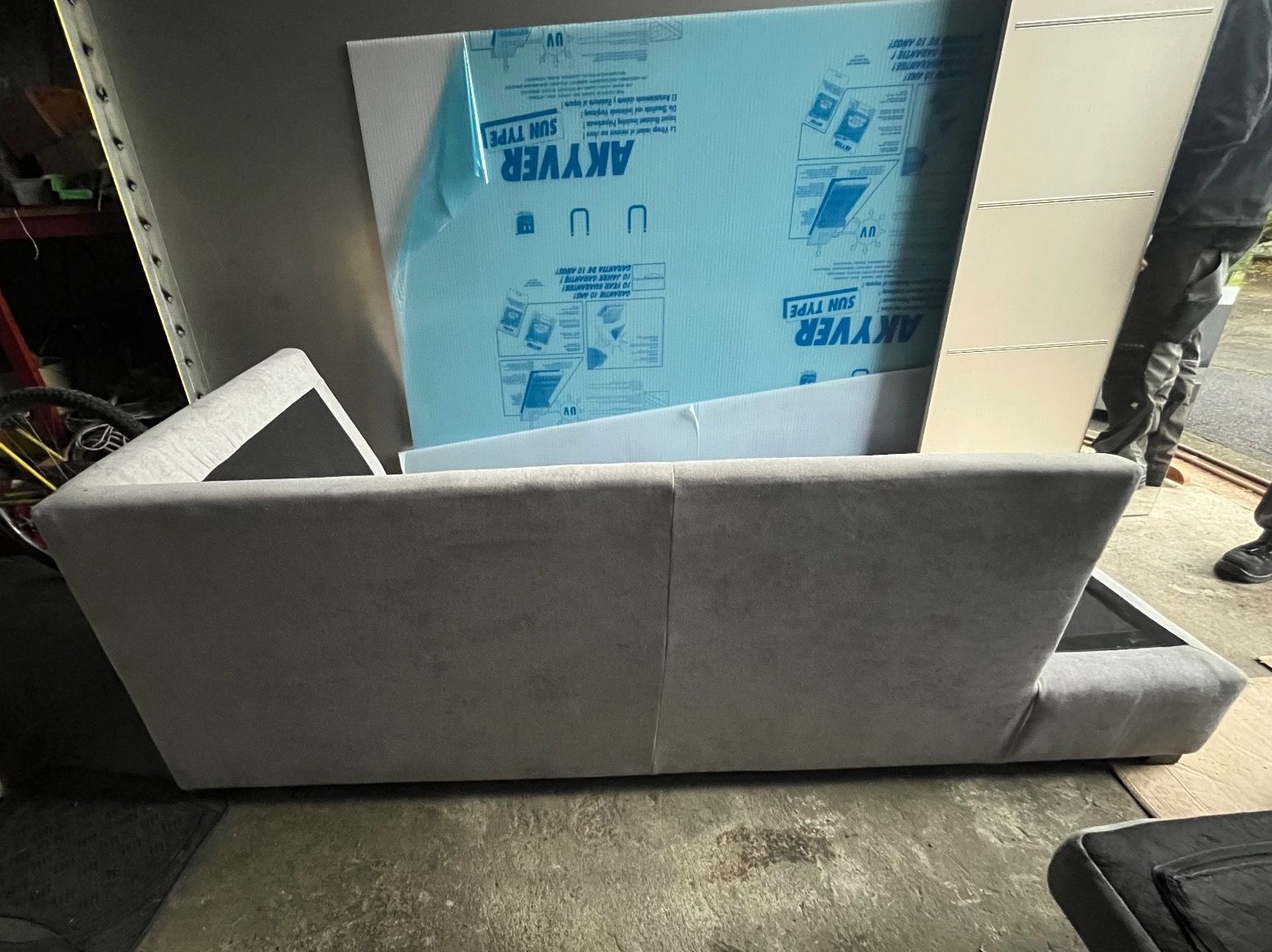Sofas: Hellgraues Ecksofa – Gebraucht aus Sursee von ivro98 3