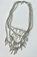 Collier argenté avec pendentifs plumes - style boho, Y2K