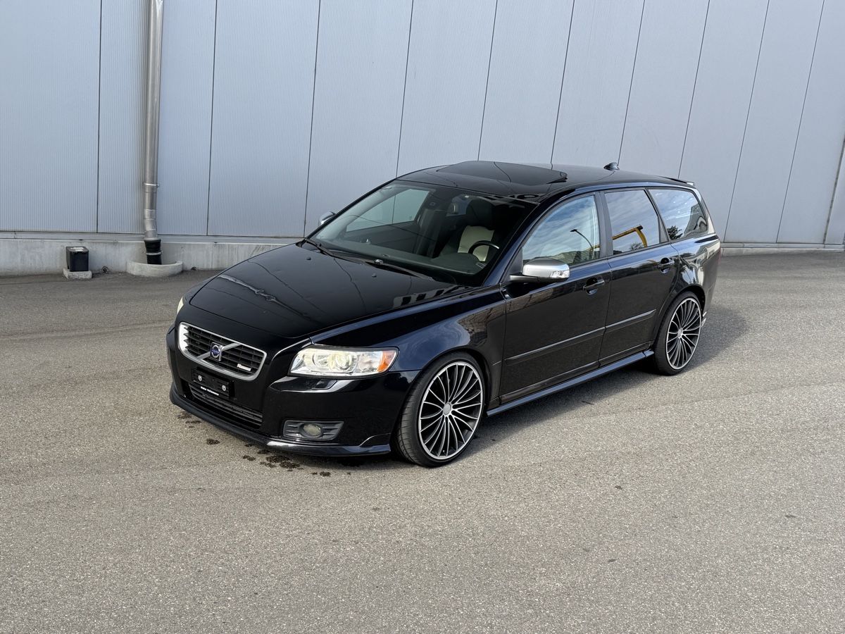 Volvo Autos: Volvo V50 D5 R-Design – Gebraucht aus Ursenbach von flueckigeraedu1