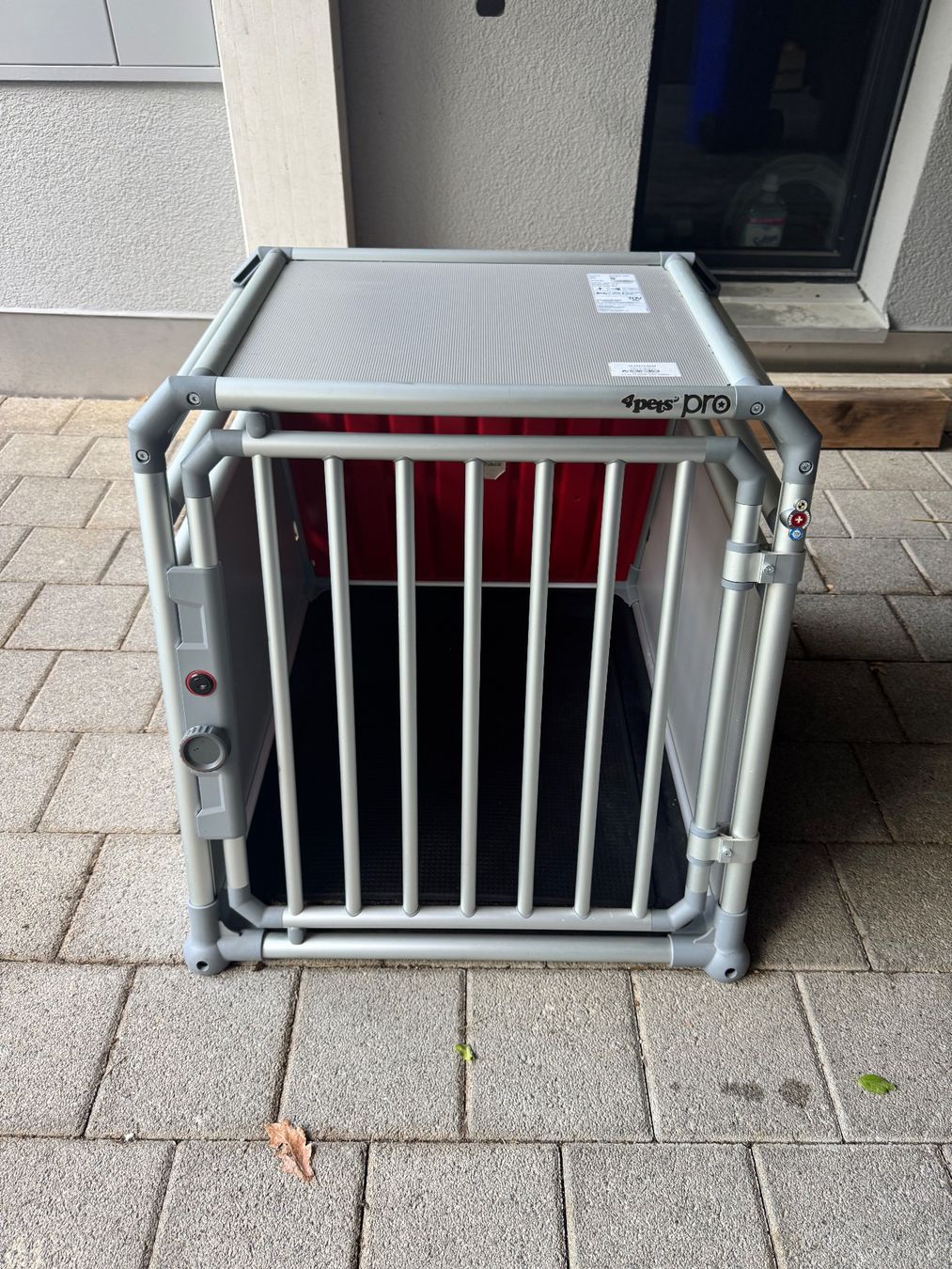 4pets Käfige, Transport & Sicherheit: Hunde-Autobox "4Pets Pro 3M" – Gebraucht aus Duggingen von gamalele 1
